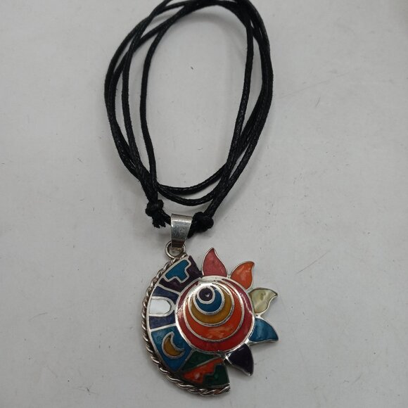 Peruvian Handmade Sun Moon Alpaca Natural Stone Necklace - Picture 3 of 7